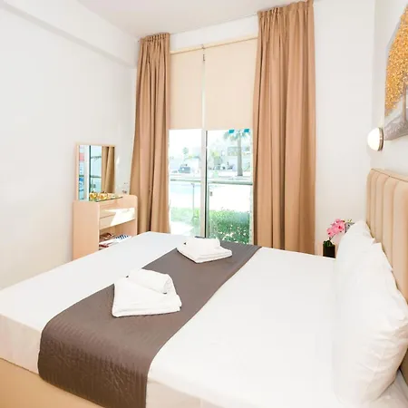 Tatil Evi Alicia - Coralli Beachfront