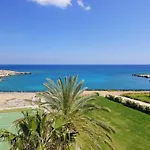 Alicia - Coralli Beachfront Apartment *