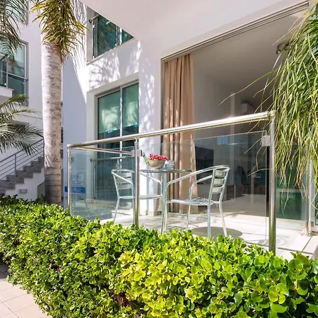 Διαμέρισμα Alicia - Coralli Beachfront